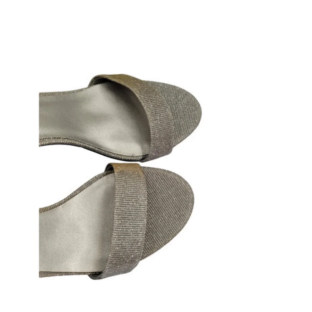HP CL Laundry Gold Silver Square Heel‎ Ankle Strap Open Toe Retro Glam Sandals